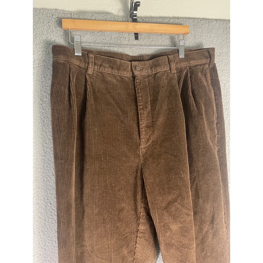 Jos A Bank Mens Brown Wide Wale Corduroy Pants 36x30 Pleated Vintage Trouser